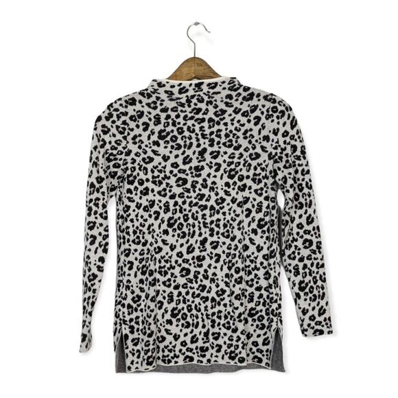 LOFT Black & White Leopard Print Mock Neck Sweater Size XXS - Picture 2 of 9